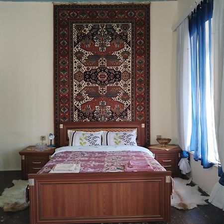 Hotel Ali Ancient House 555 à Şǝki Extérieur photo