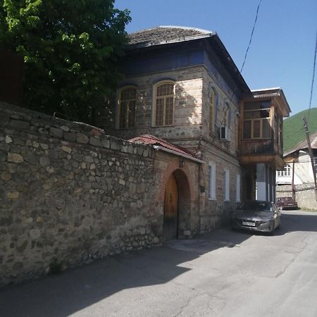 Hotel Ali Ancient House 555 à Şǝki Extérieur photo