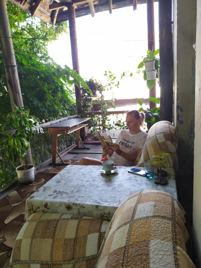Hotel Ali Ancient House 555 à Şǝki Extérieur photo